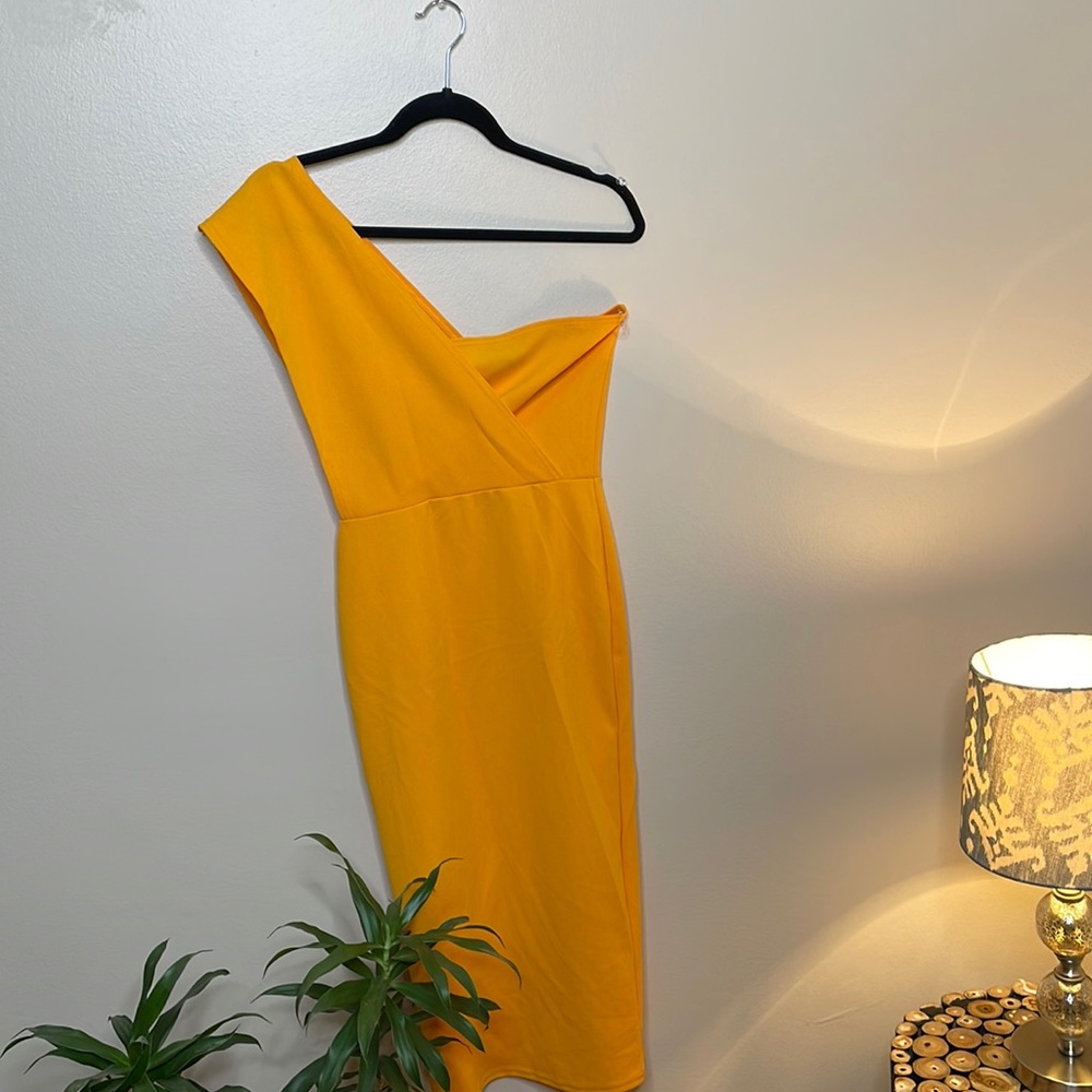 Pretty Little Thing One shoulder dress